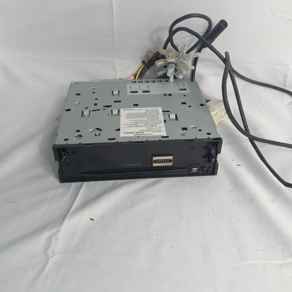 Alpine CDA-9884 Car Stereo Receiver Head Unit Untested No Faceplate a14
